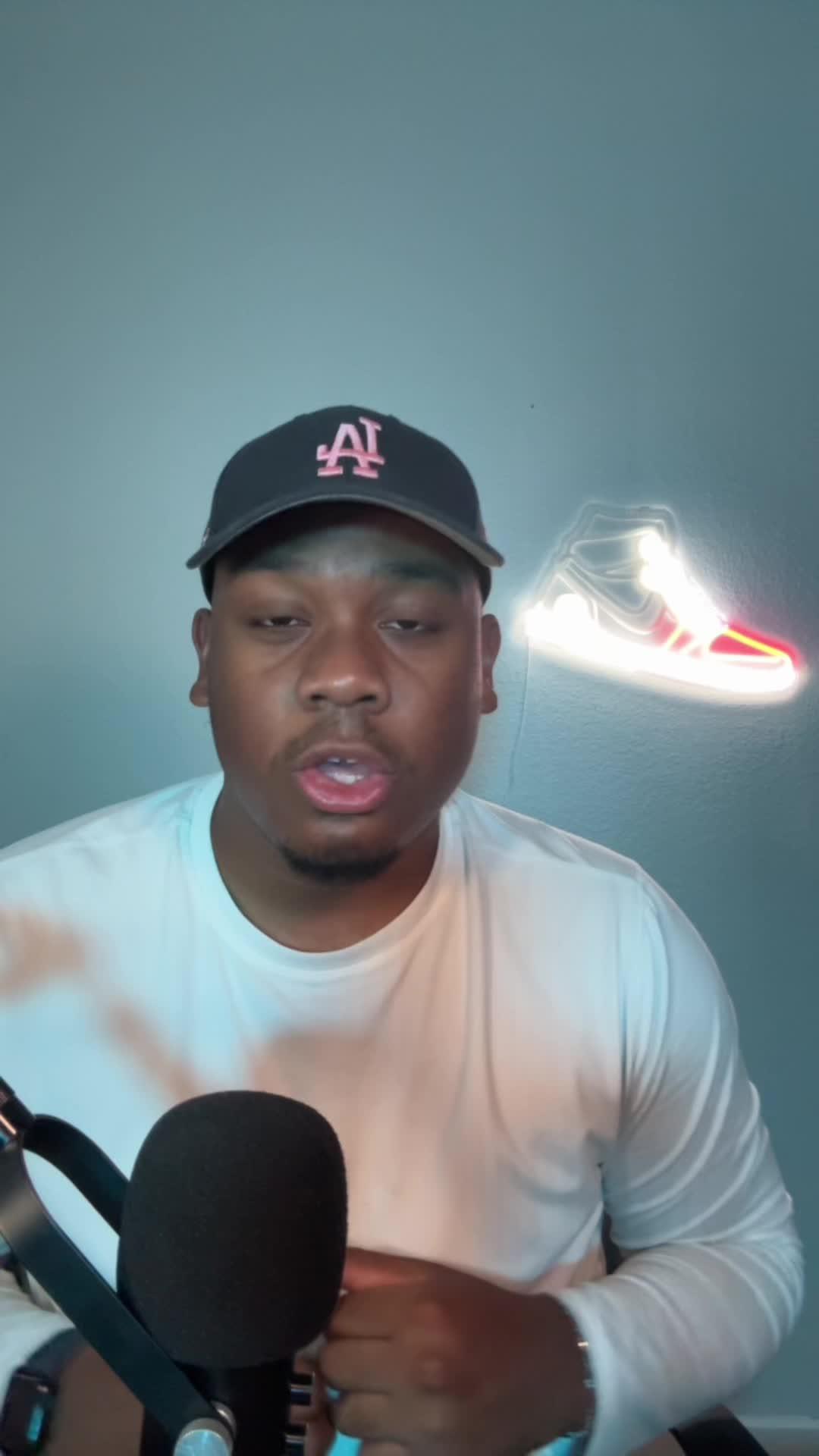 Get up to $200 in as little as 5 minutes: No credit checks or late fees.