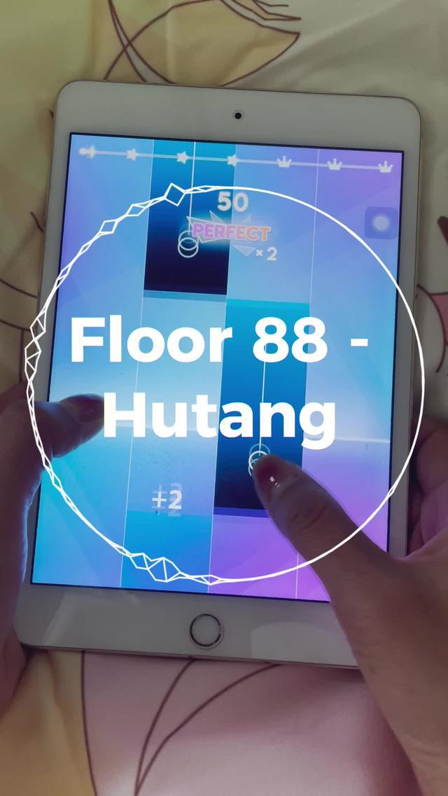 下載應用立即解鎖超多熱歌和趣味關卡，快和朋友玩起來！