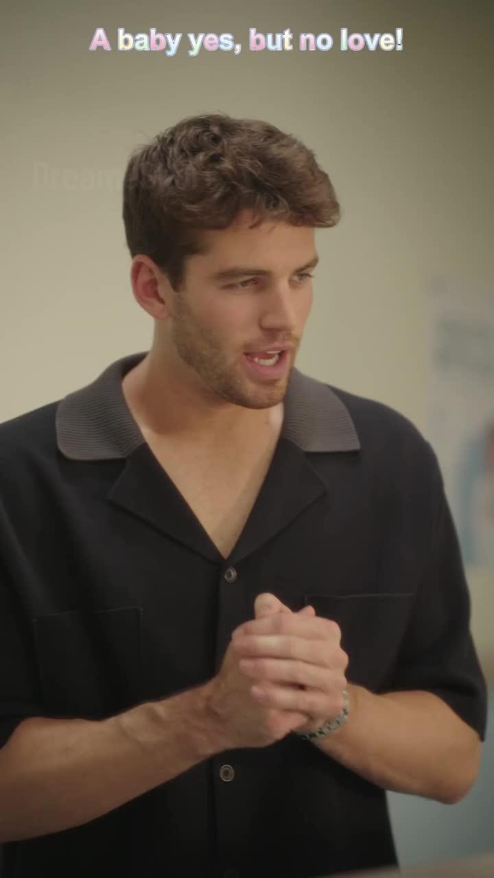 The co-parenting pact ignites hidden desires—she becomes the CEO's salvation and his undeniable love