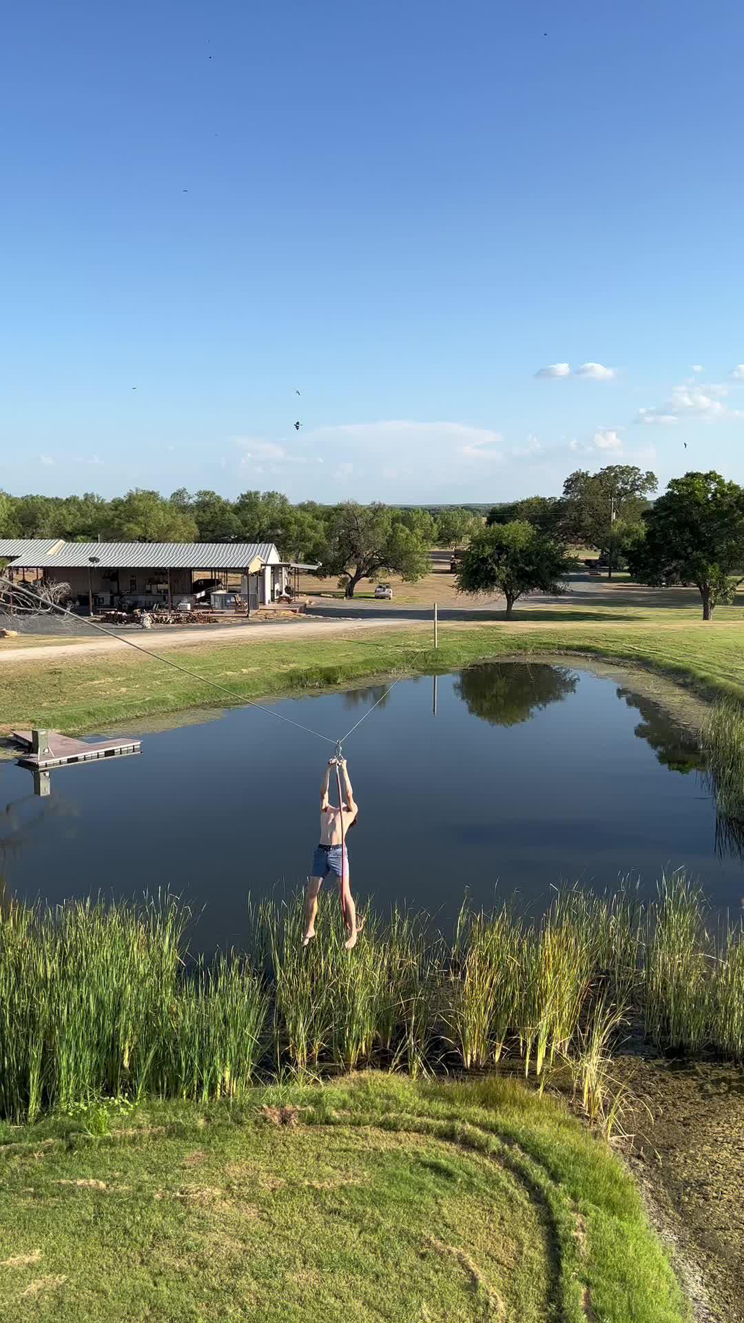 Explore your community with Playsee!