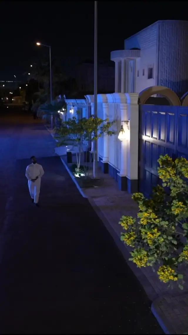 ما يحتاج تتنقل من مكتب إلى مكتب 👀 مع خدمة "تشبيك" اكتب لنا العقار اللي تحتاجه والمكاتب العقارية بيتواصلون معك 🫡 #بغمزة_تشبك_خمسة  #وصلت #fyp #رمضان_كريم #تشبيك 