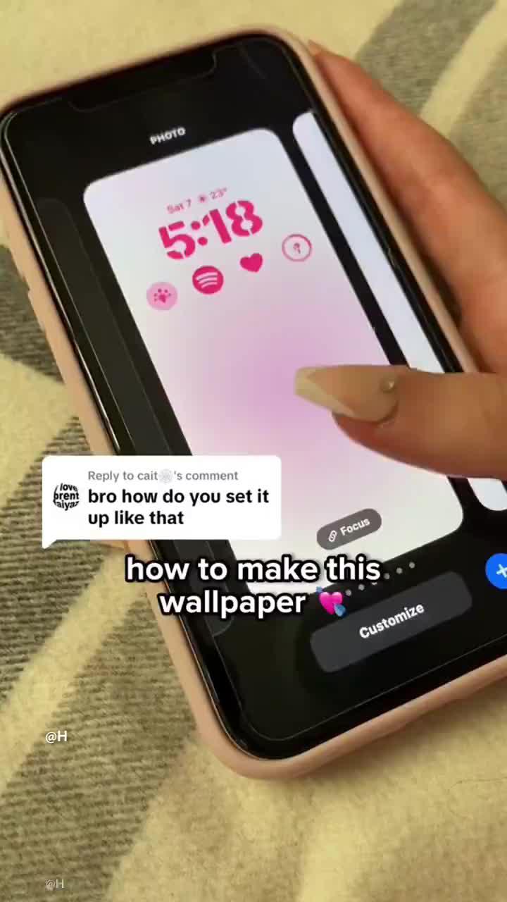 Enjoy every input with Cool Fonts Keyboard & Wallpaper!