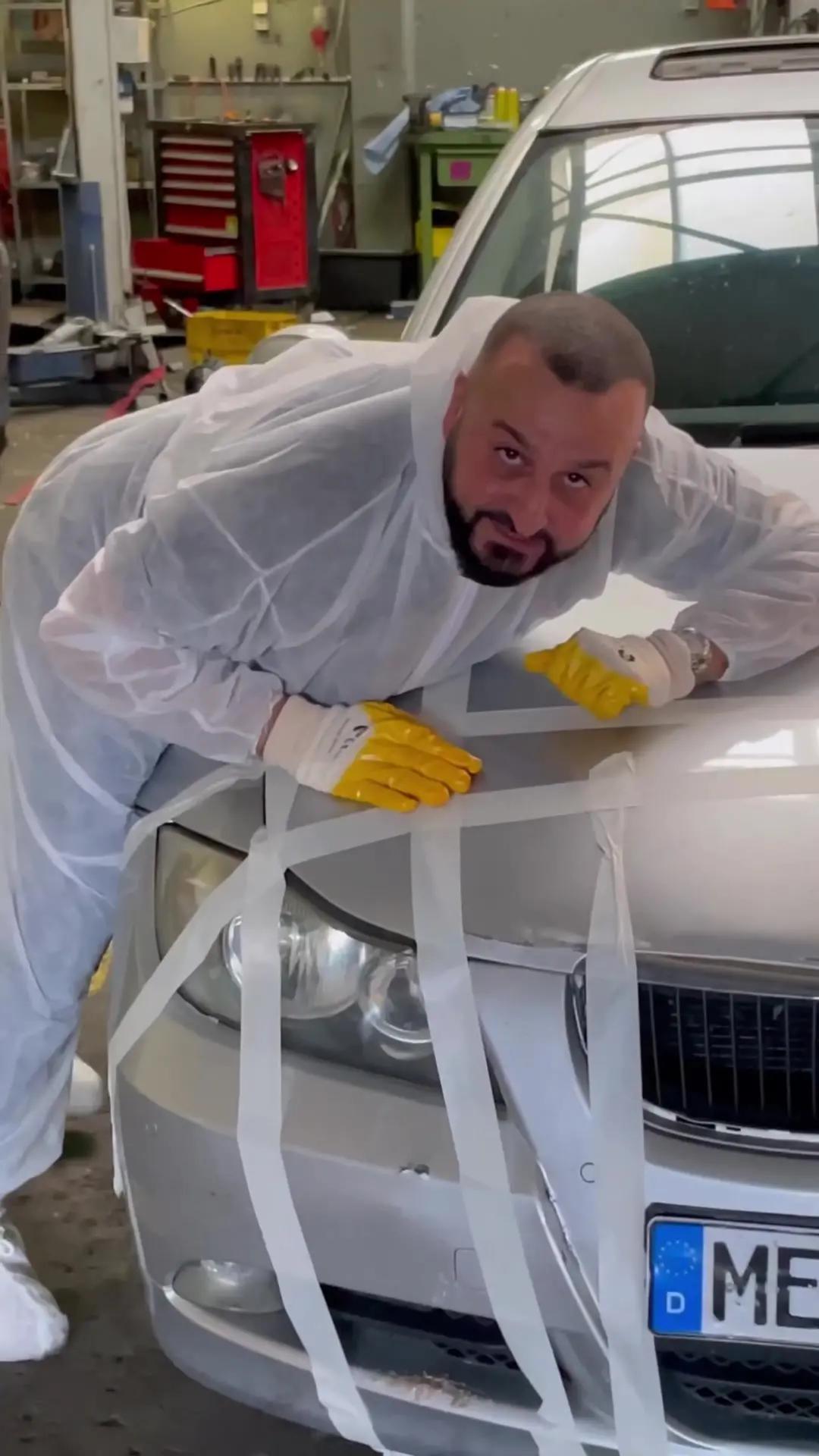 Mit dem Code Lazzo45 erhälts du 15€ pro hochgeladene Versicherung. Bei 3 Hochgeladene Versicherungen bekommst du einen BestChoice Gutschein in Wert 45€ @CLARK App #anzeige #clarkapp 