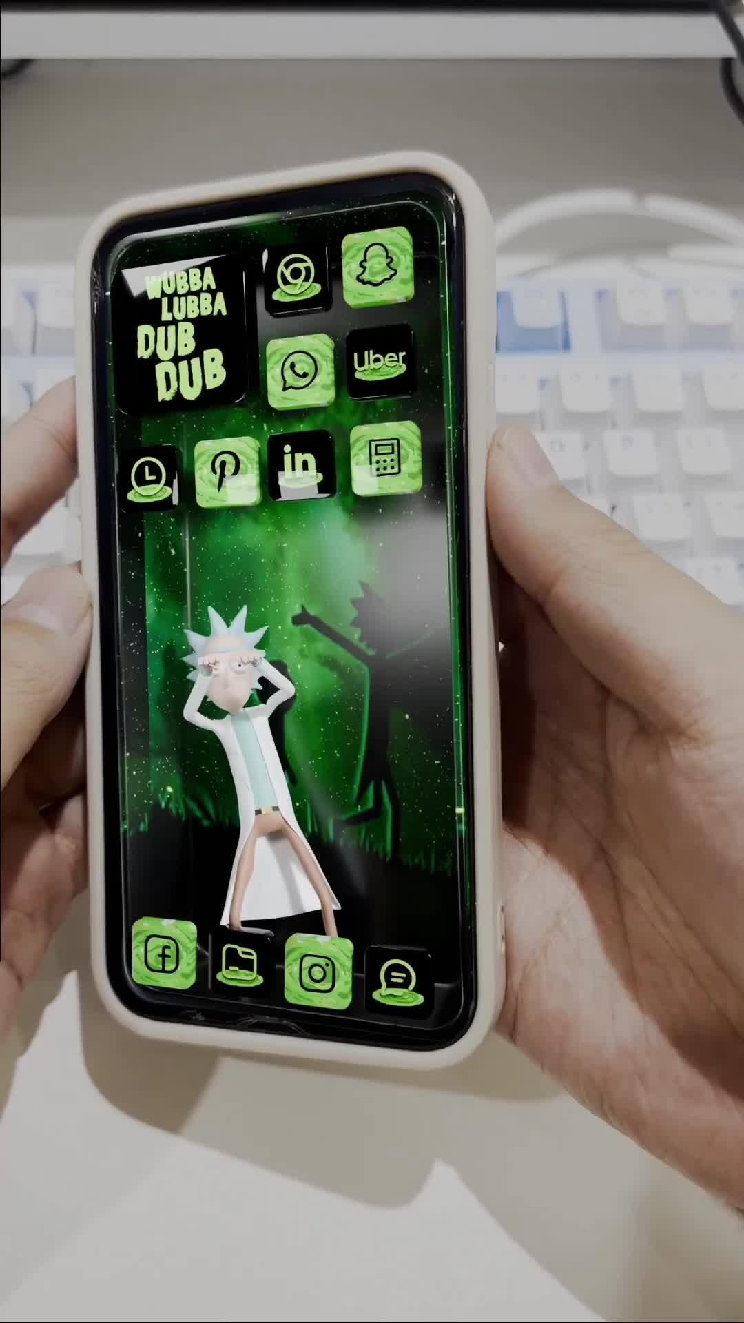 Set exclusive widgets & themes for your Phone