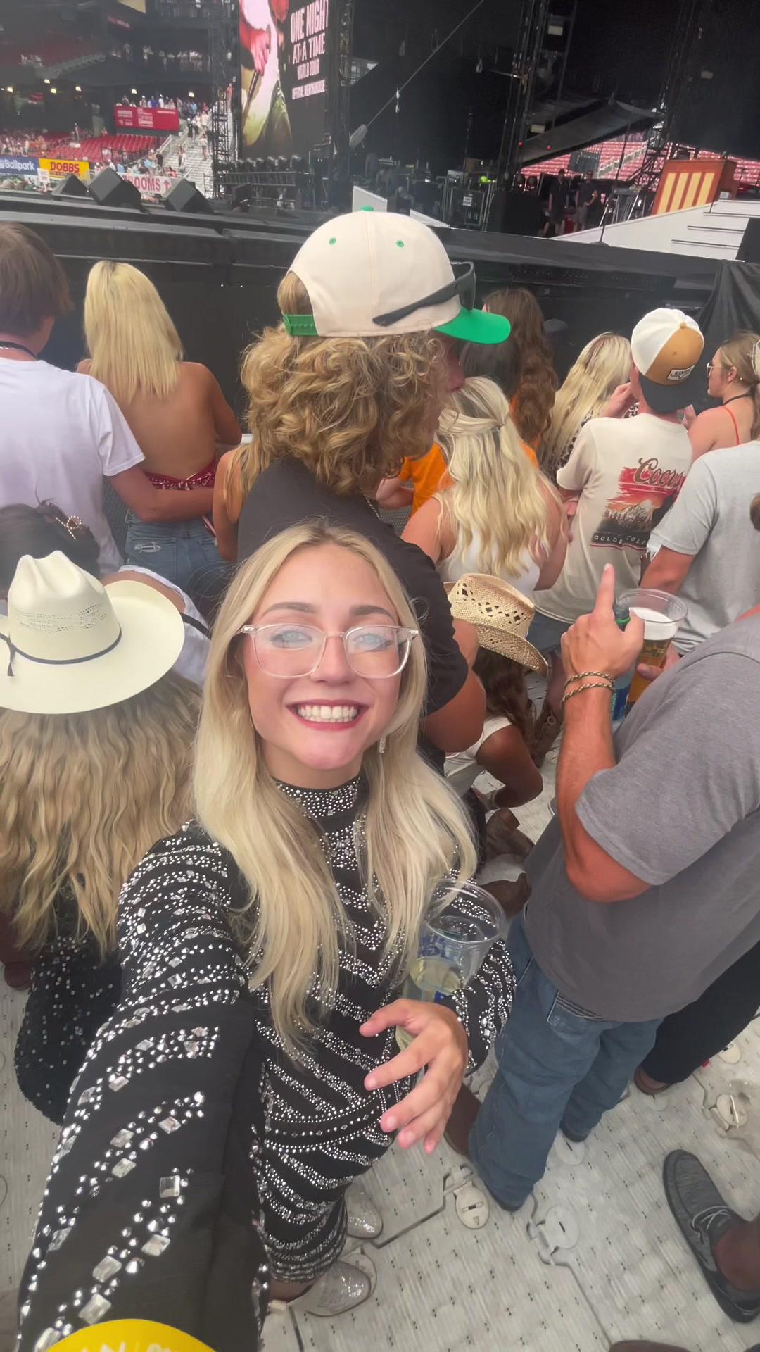 I tell all my concert people to use @TickPick for the best deals & seats! 🤩 #TickPick #TickPickApp #Concerts #ConcertTickets