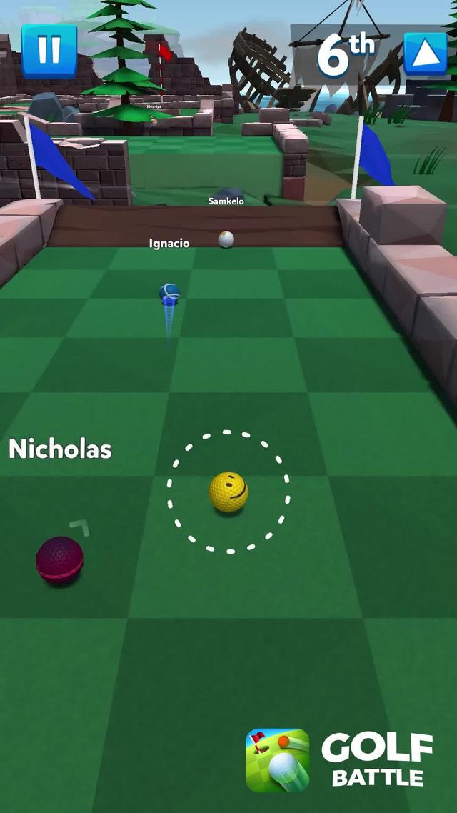 Multiplayer mini-golf races with friends!
