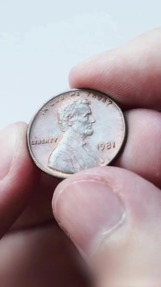 One tap to Identify ANY coin!