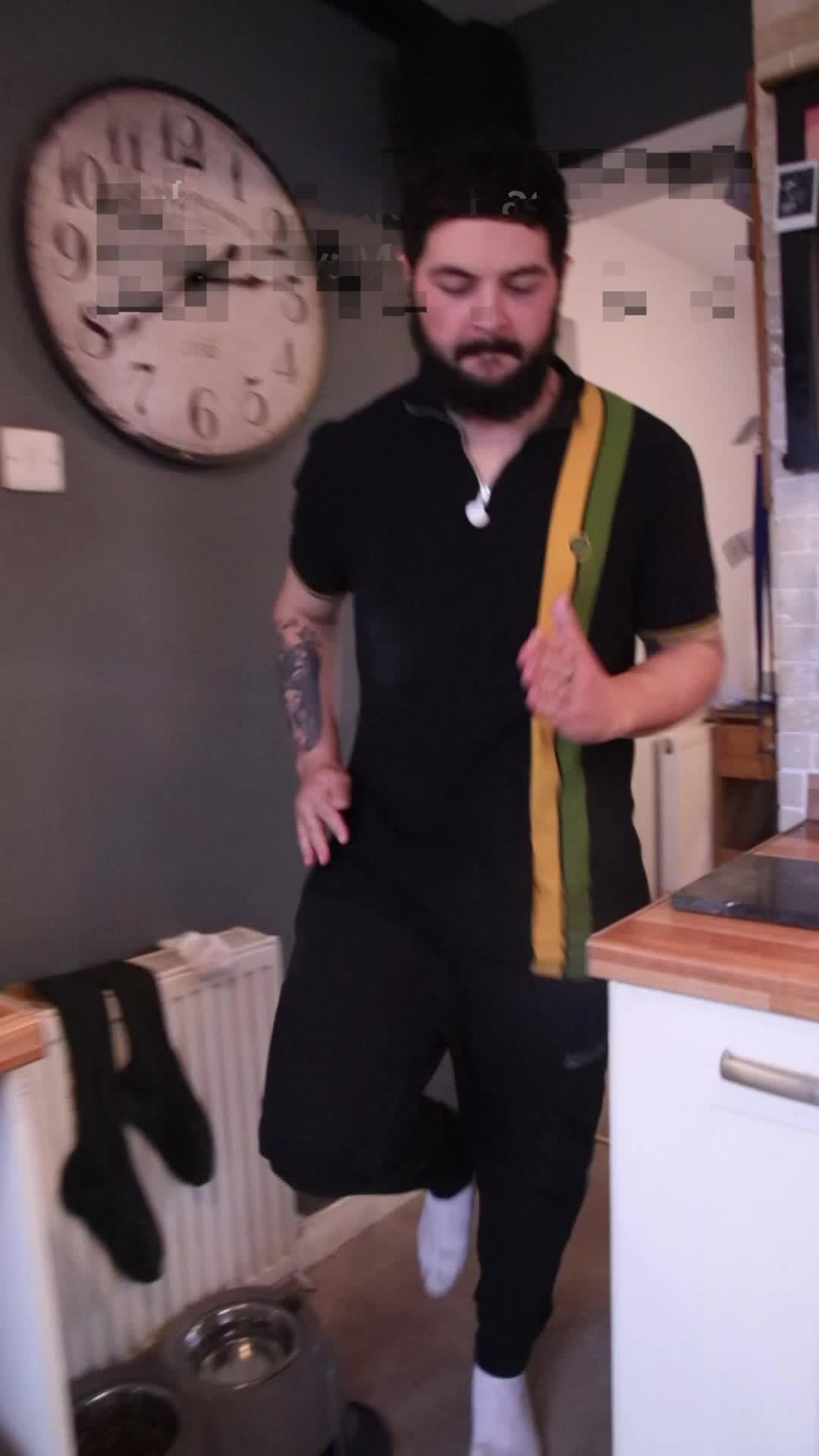 Play Call of Duty®: Mobile!