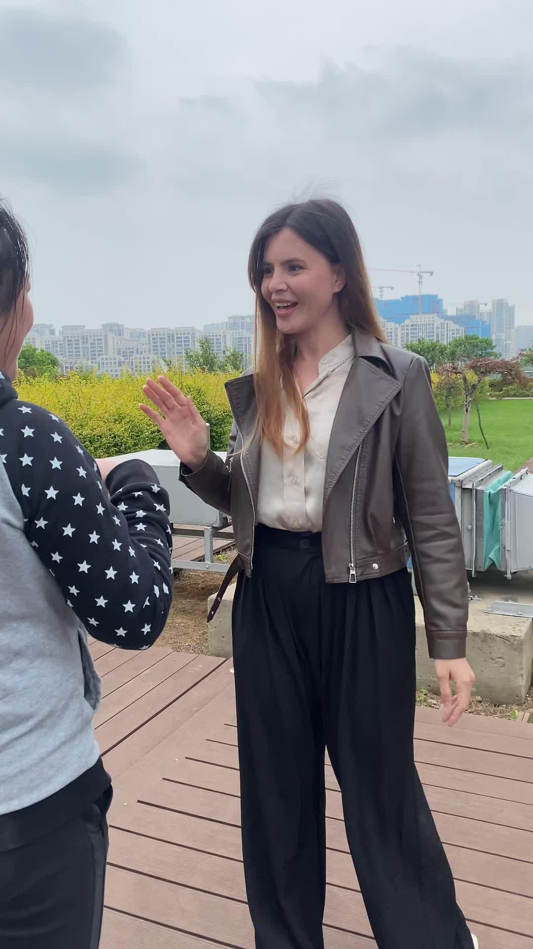 Make any photo insta-worthy with AI!