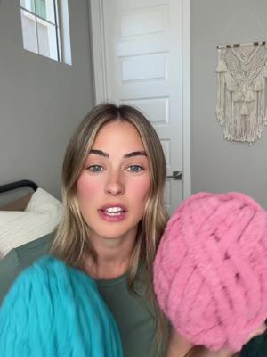 I’ve been loving Temu’s chunky yarn for my blanket making. 🔍code: dmp8485 in #temu search for up to 90% off (app new users only with qualifying orders) FREE shipping and FREE returns📦 #temufinds #temuhaul #craft #crafty #diy #crafttok