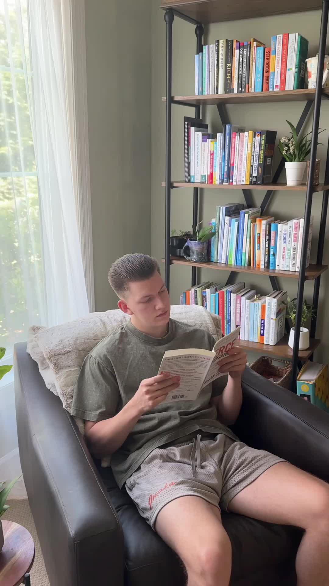 Track your books and TBR with Bookly