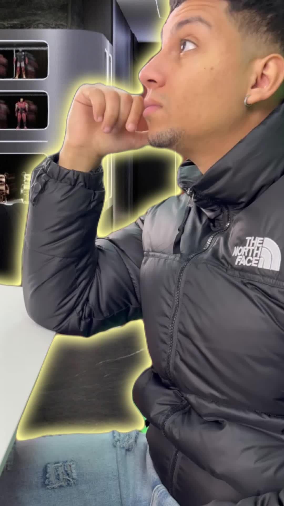 Set exclusive  keyboard& themes for your Phone!