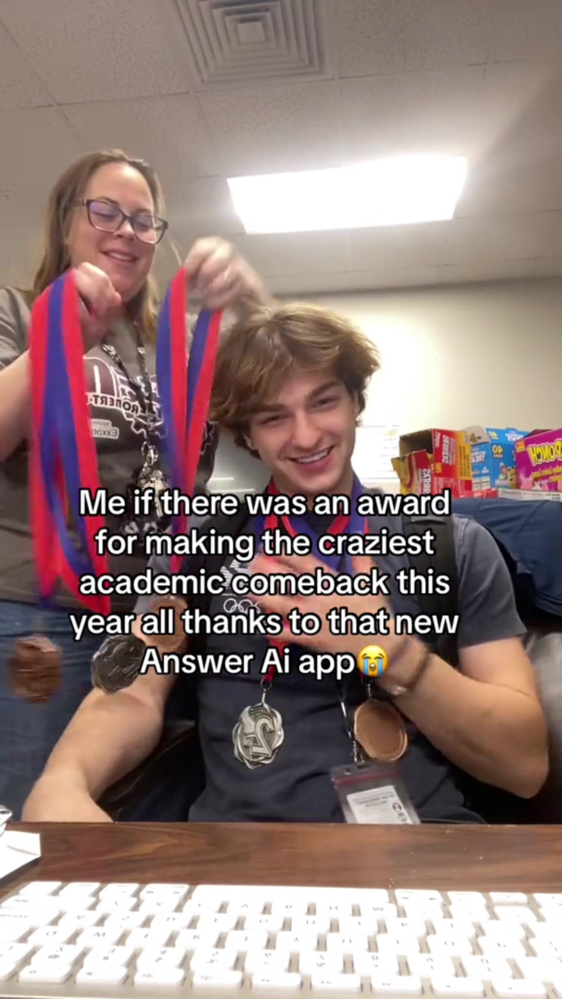@Answer.AI my academic weapon 🥇#answeraiapp #homeworkhelp #mathhelp #finals #studyhack