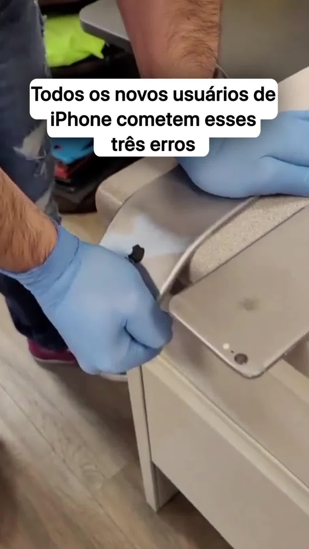 O Cleanup encontra fotos duplicados em seu telefone. Libera GBs de memória facilmente.