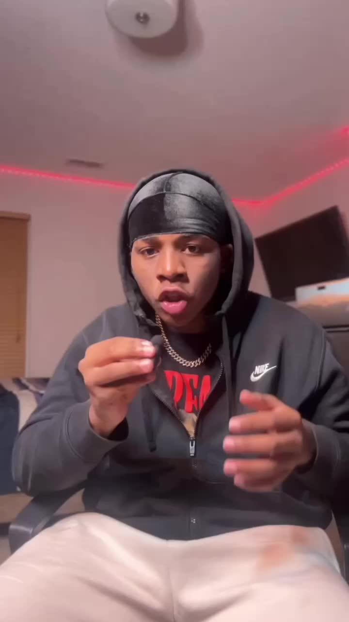 Have trouble sleeping? Sleep better with ShutEye’s relaxing sounds and sleep tracker.