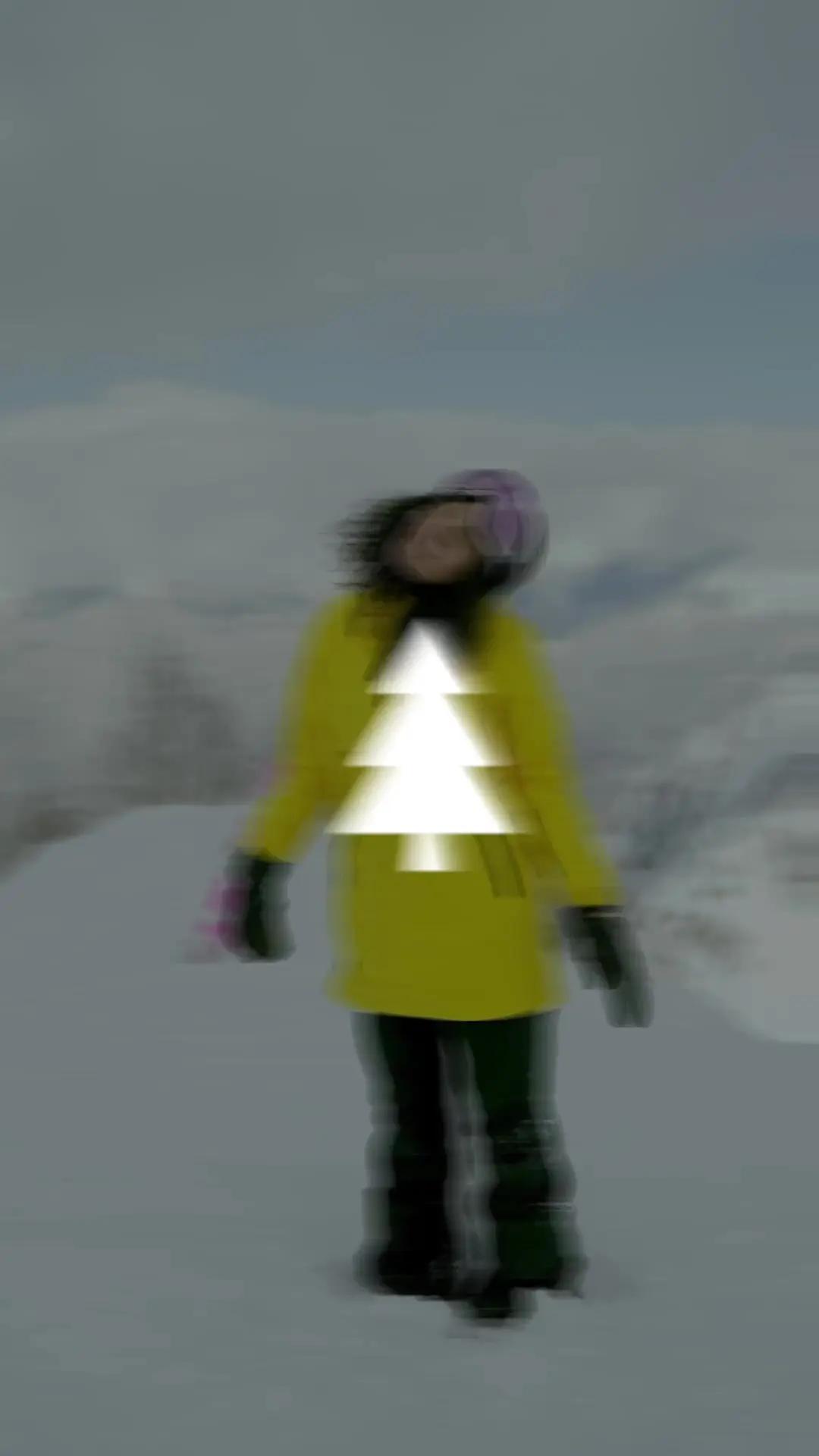 Sparkle your TikTok with Xmas joy! Download Videomash