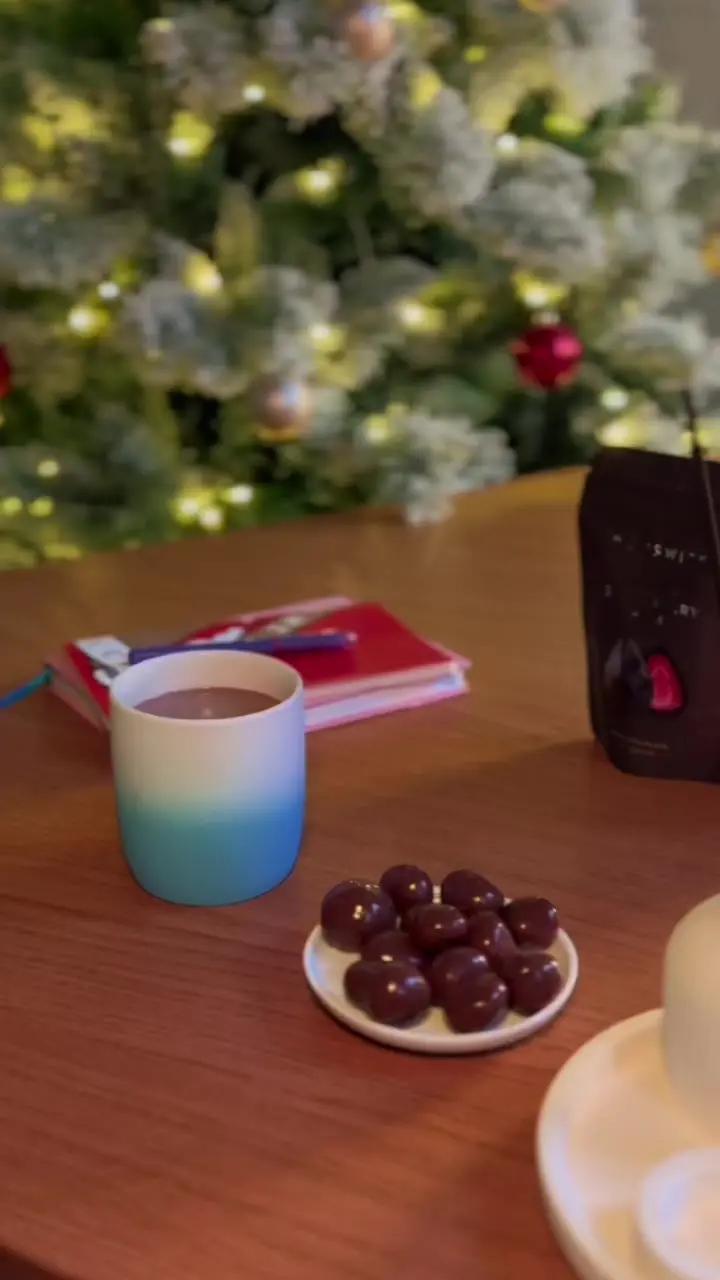 Yılbaşı planı pijama terlik televizyon olanların çikolatası Her Şey Yanımda’da