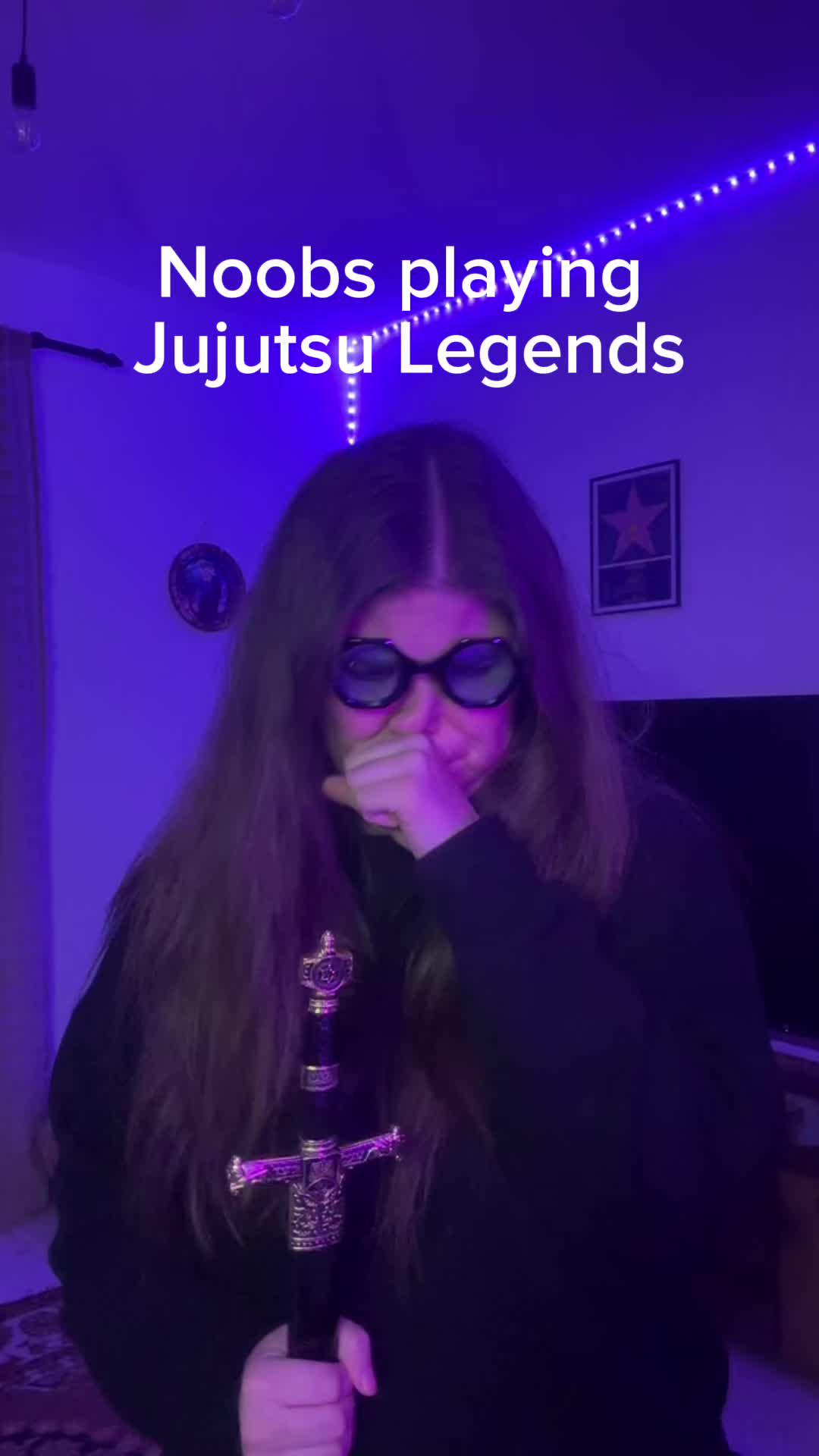 𝗚𝗼𝗷𝗼: Alright folks, let's dive into epic battles against monstrous curses!