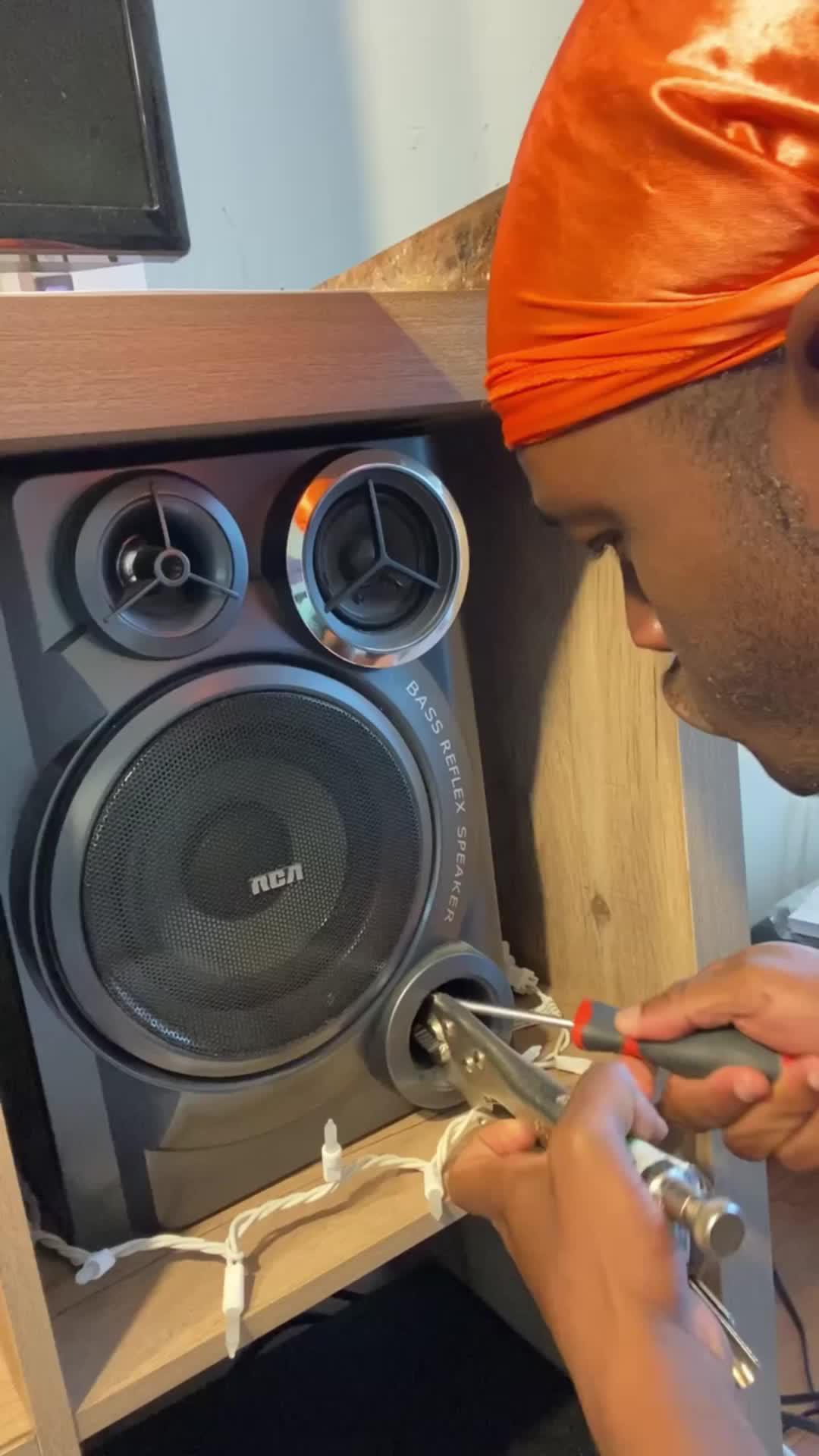 No Speaker? No Problem! Download Ampme