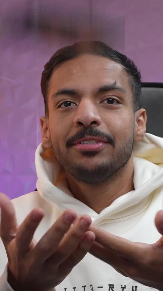 حمل التطبيق واستمتع بتوصيل مجاني