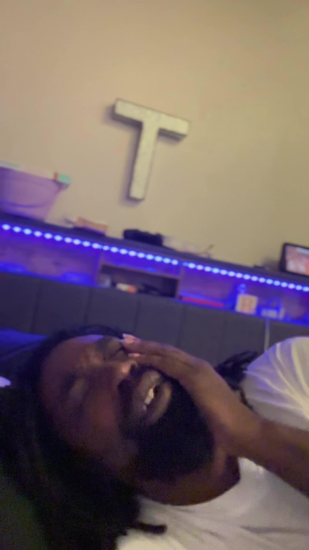 bored?24h online waiting~