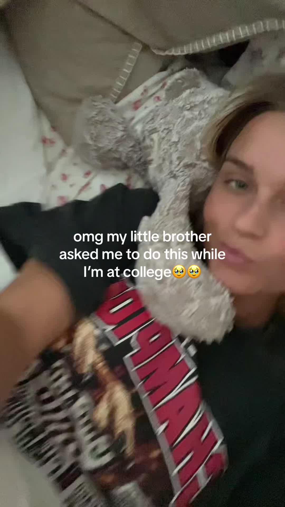 Missing the bestie  #littlebrother #stayingintouch #college #bestfriends #leavingforcollege #relateable #hometownfriends #trending #bffs #missmytriends