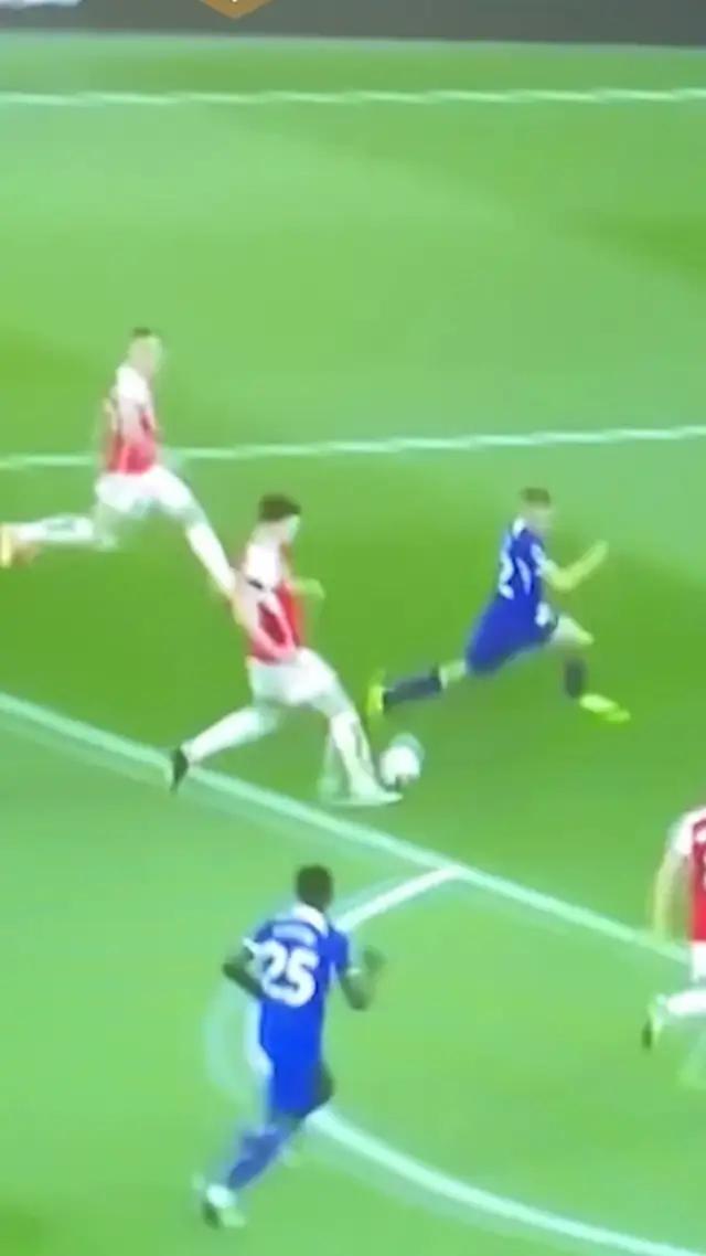 100% Halal football predictions. Earn coins. Unlock rewards.