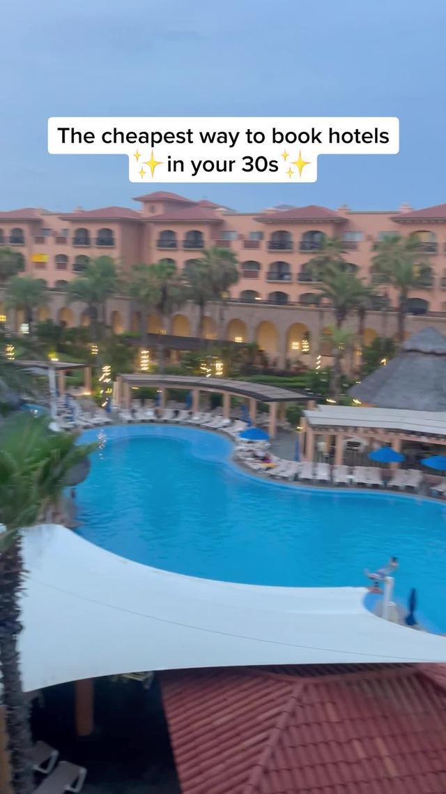 Hotels are up to 60% off?! #bookhotels #cheaphotel #cheaphotels #hoteldeal #budgethotel #4starhotel #hopperapp #travelapp #traveltiktok #travellife #traveltips #travelbucketlist 