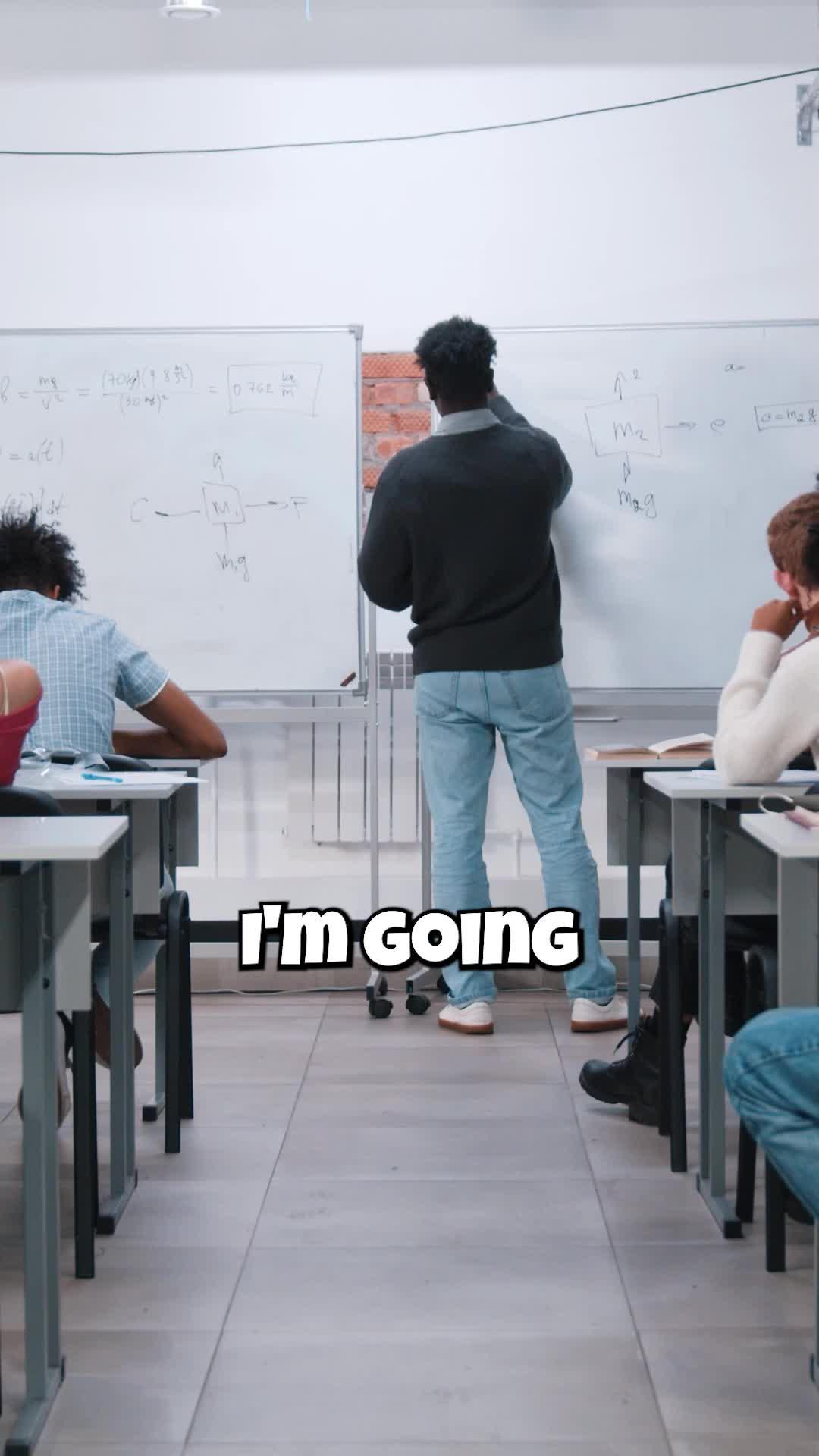 Free up iPhone storage in seconds with Ai Cleaner!