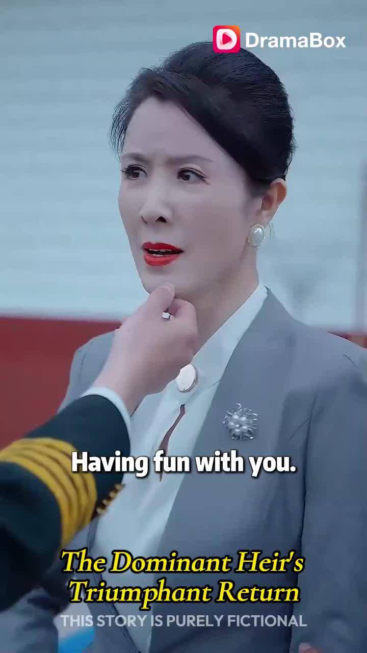 "The Dominant Heir's Triumphant Return" Watch the Full Video On DramaBox now!