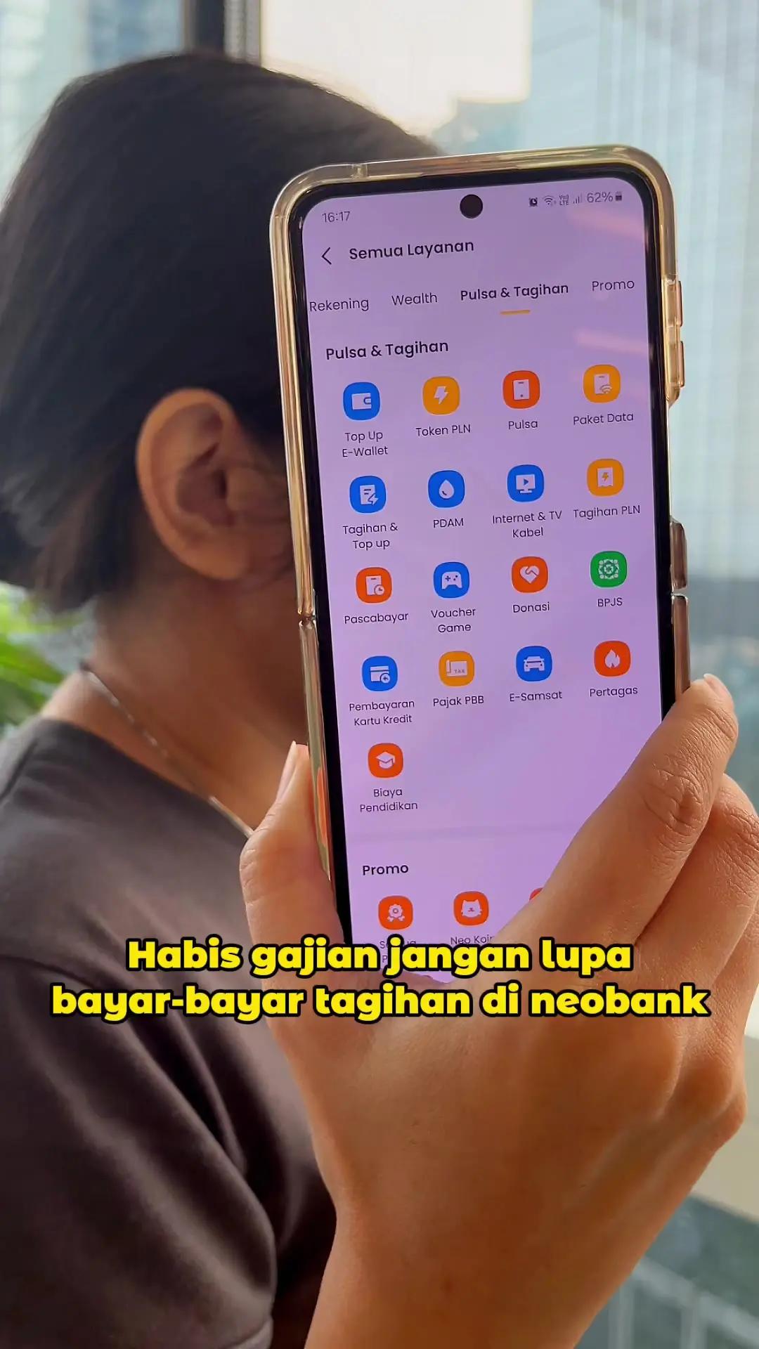 Yang udah gajian, bisa kali tunaikan langsung kewajibannya di neobank! Cuss, bayar-bayar di neobank sekarang! 😽 Info lengkap serta syarat & ketentuan mengenai semua fitur di Pulsa & Tagihan, kunjungi link https://bit.ly/EduWebPPOB & jika kamu ingin langsung bayar tagihan di neobank, klik link https://bit.ly/EduTagihanTopUp PT Bank Neo Commerce Tbk berizin & diawasi Otoritas Jasa Keuangan (OJK), serta merupakan bank peserta penjaminan Lembaga Penjamin Simpanan (LPS). #neobank #BankNeoCommerce #UntungPakaineobank #bayartagihan #tagihan #tagihanbulanan #tagihanlistrik #tagihanpdam #tagihangas #tagihanbpjs #bayartagihanmudah #fyp 