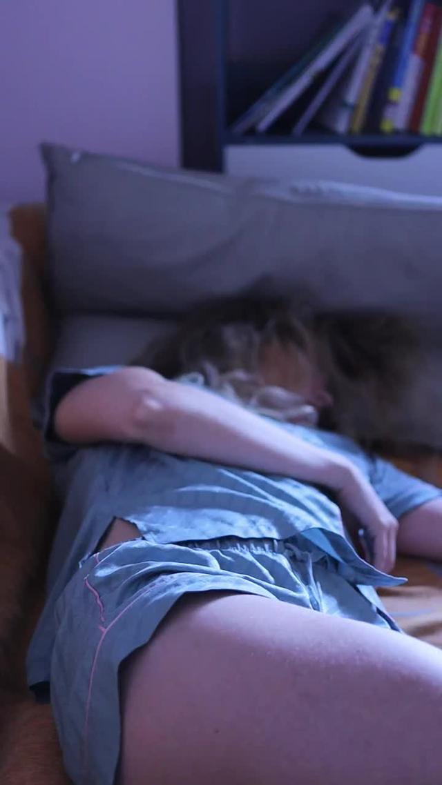 Get a good night’s sleep and learn your patterns with Sleep Tracker.