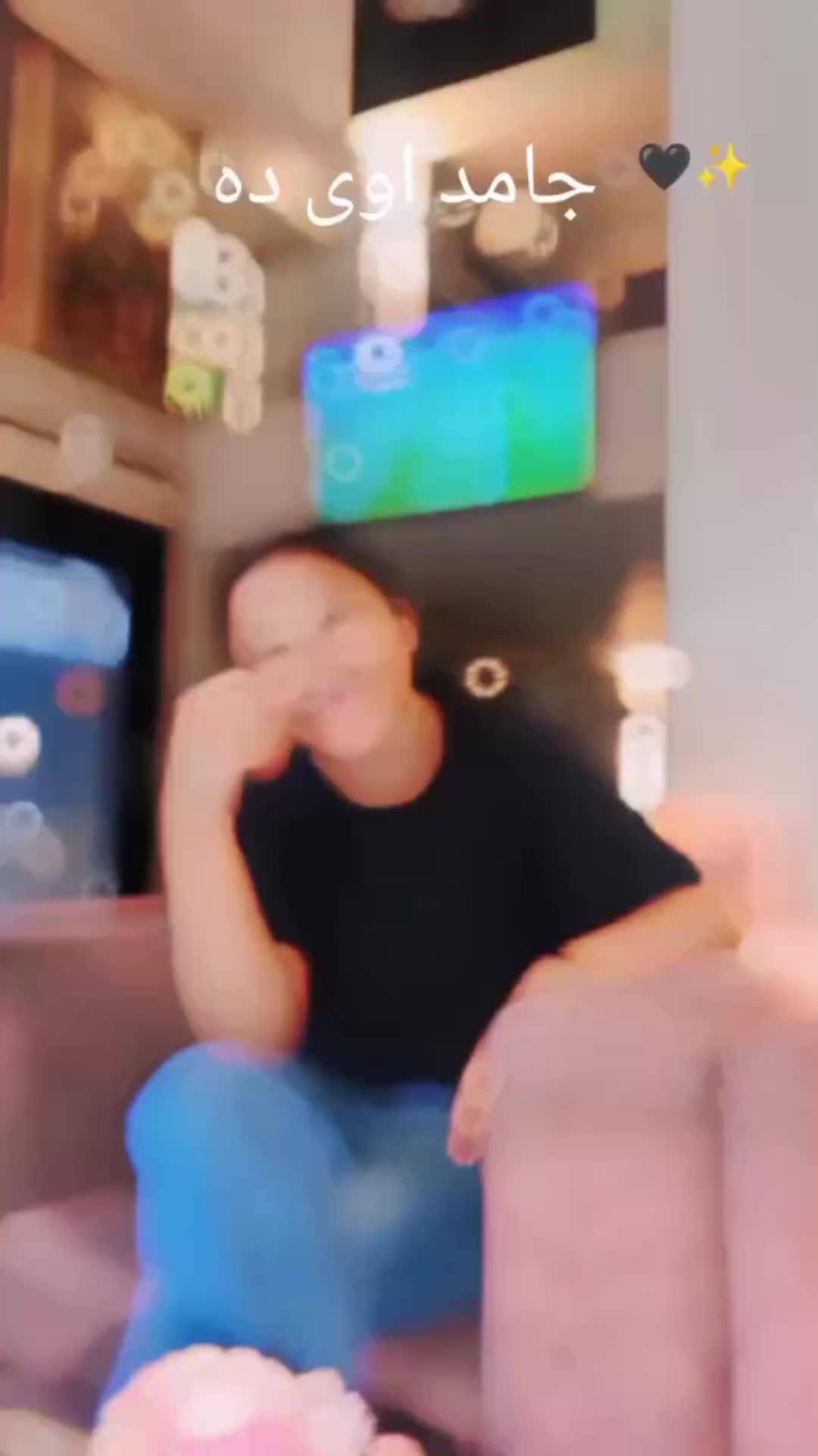 يستغرق الأمر 10 ثوانٍ فقط لإنشاء الفيديو الرائع الذي تريده! تعال وجربه مجانا!