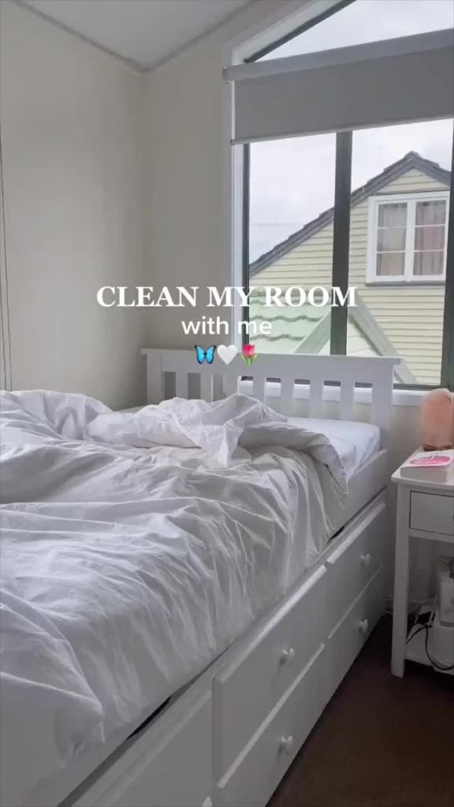 clean my room with Me+ #selfcare #routine #mentalhealth #cleaning #cleaningtiktok #tidy #adhd 