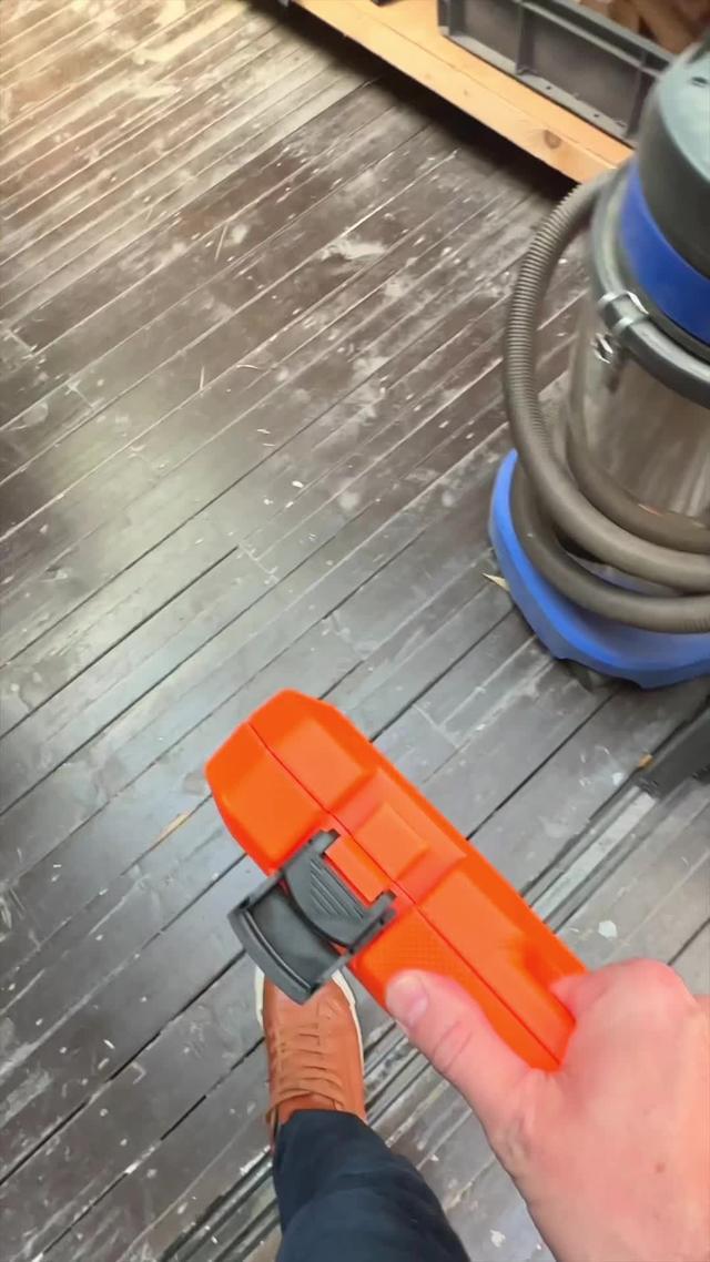 i love my new backpack so much 🌸✨ an updated + realistic lil whats in my bagggg🤭 #whatsinmybag #makeup #bagessentials #trending #fyp #foryou #foryoupage