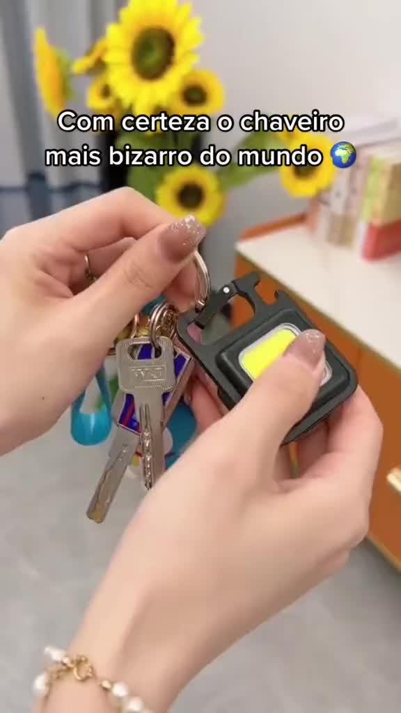 Mini Refletor Lanterna Led Forte 6w 5 Em 1 Recarregável