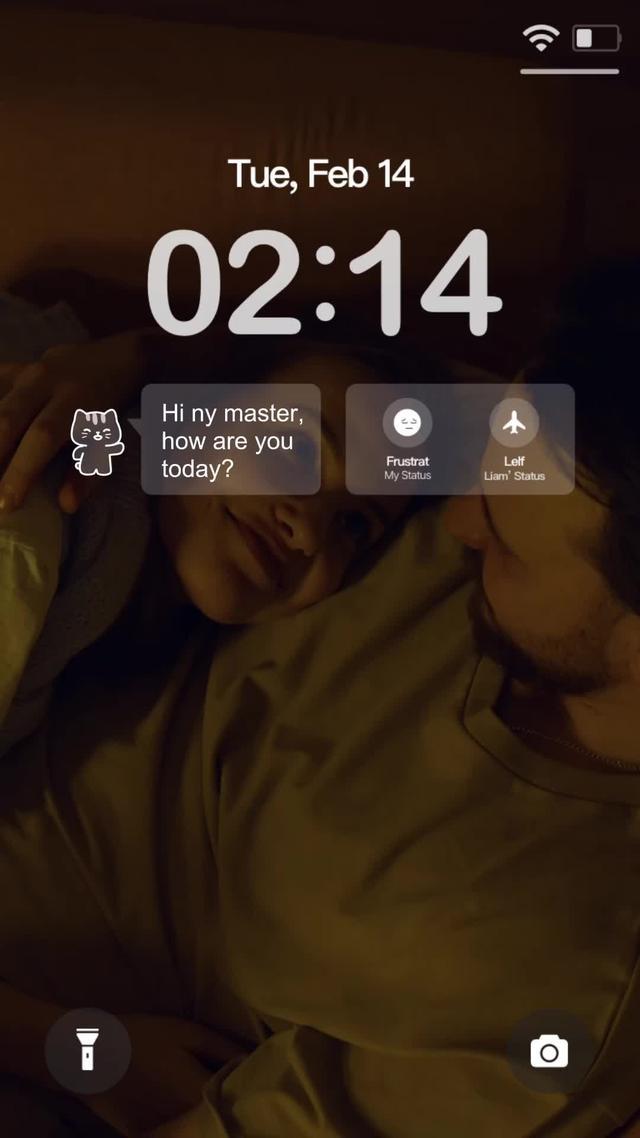 Raise a pet on lock screen!