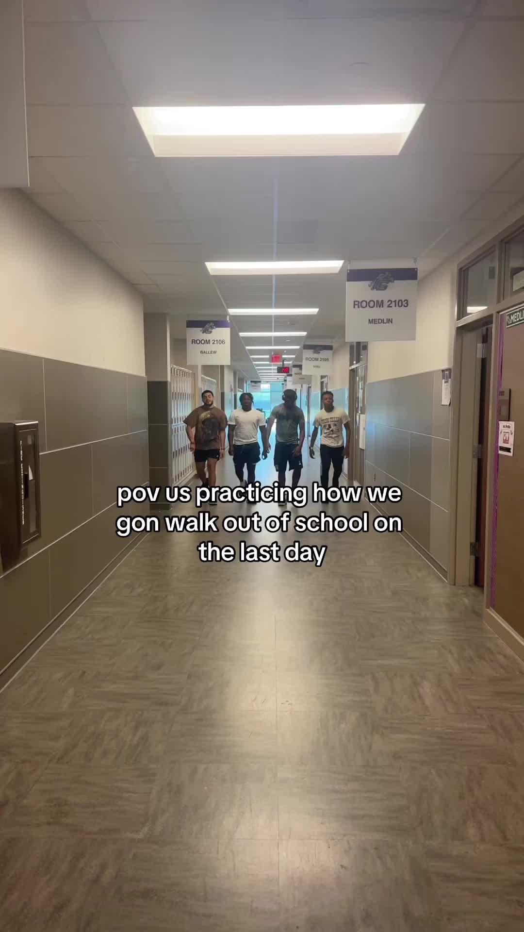 someone: how’s your studies going on? #studytoolsforstudents #AI #goodgrades #studyhacks #studytok #gradereport #finalsweek #exam