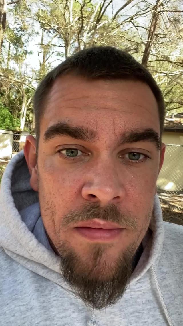 Find your celebrity twin!