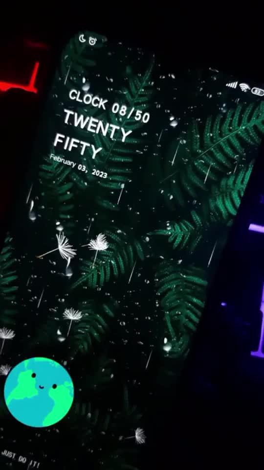 Enjoy every input with cool font keyboard and wallpapers!