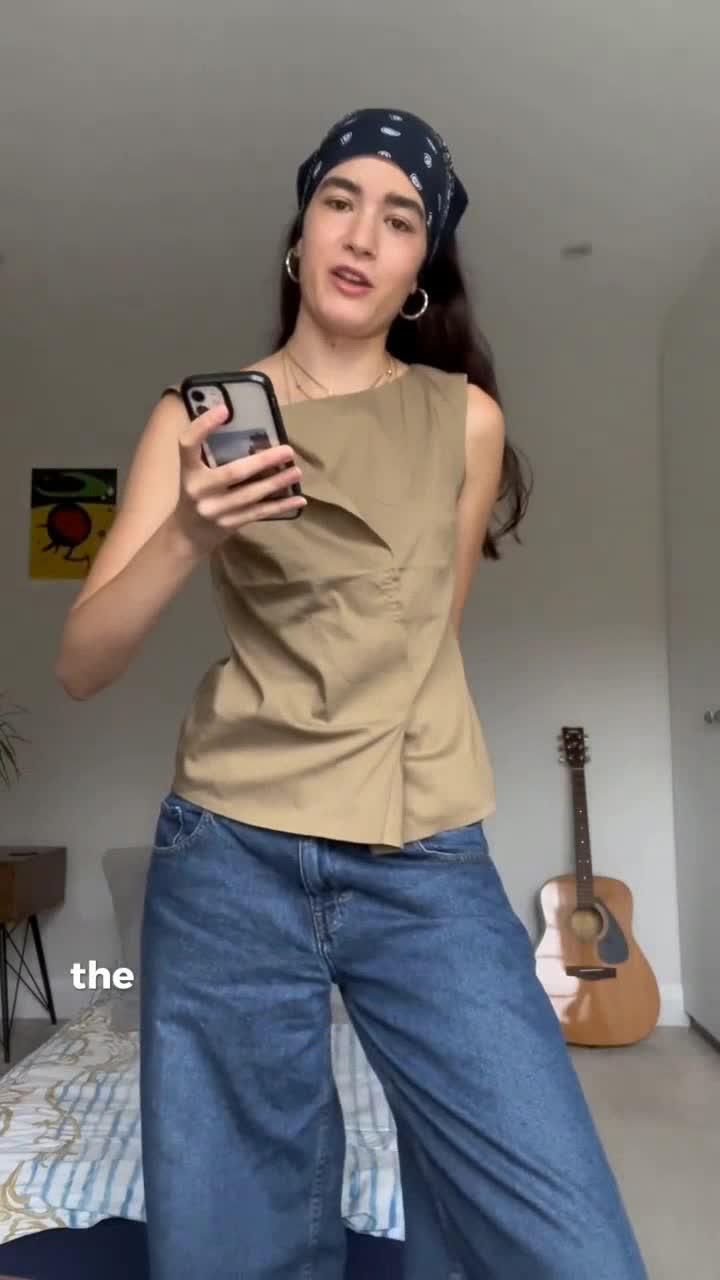 Follow Lara on Stylemine to see all her outfits.