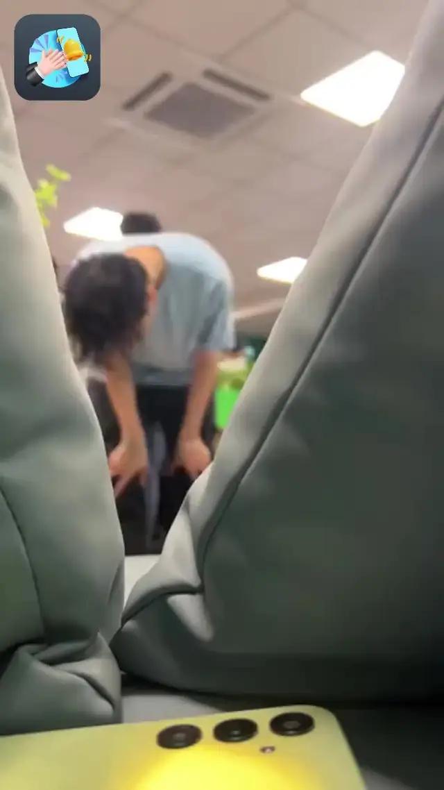 التثبيت والاشتراك الآن!