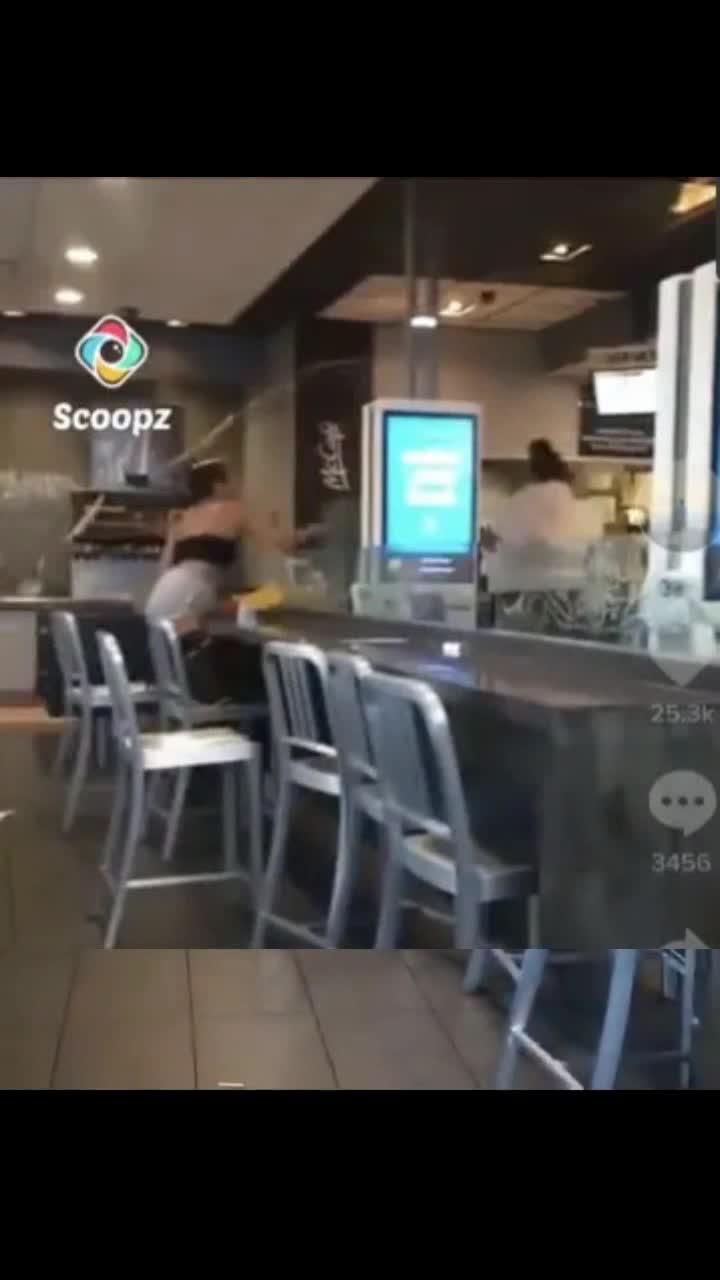 Refresh your feed with realness. Download and get in on it.