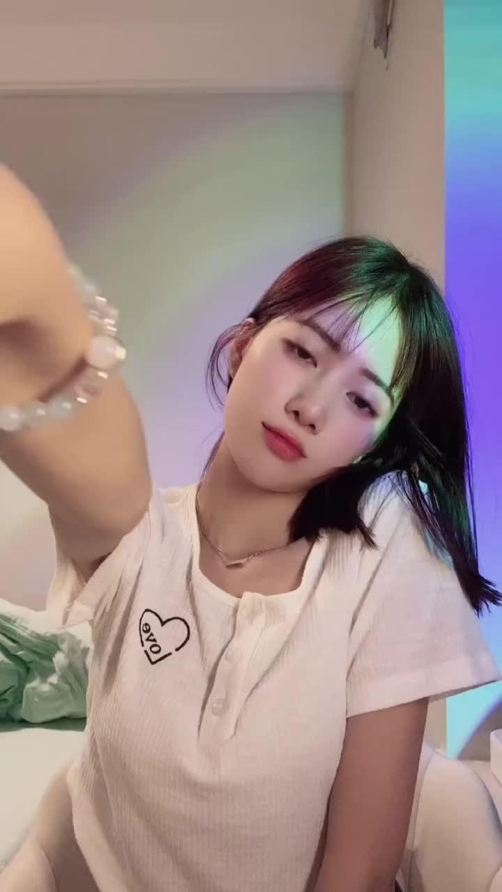 Chat and meet new friends.