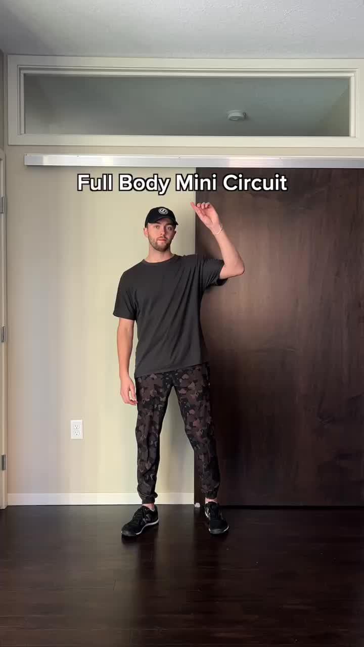 The Christmas Countdown Challenge is LIVE -- 25 days of workouts, lessons, circuits and challenges!