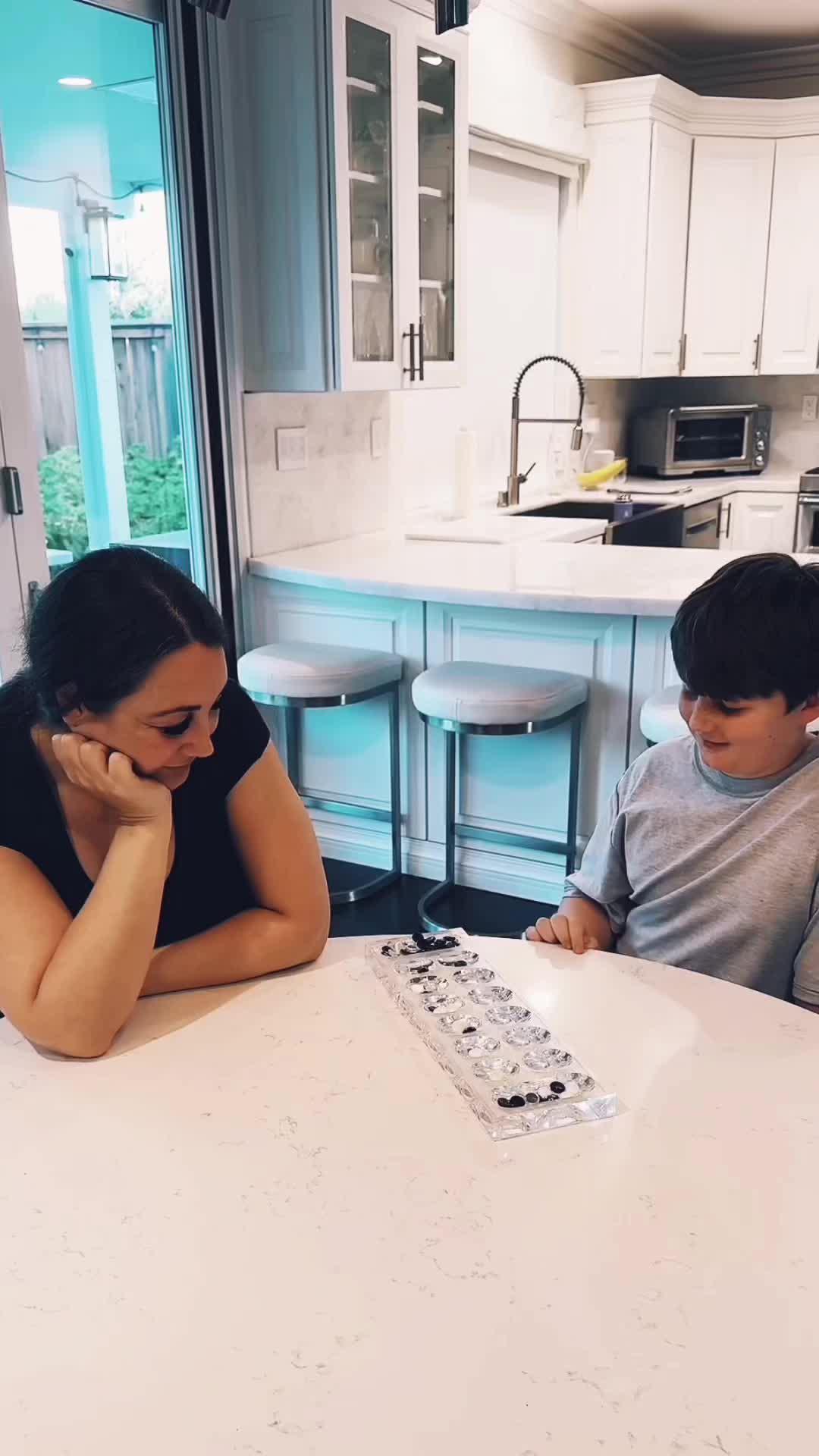 Play Classic Mancala Online