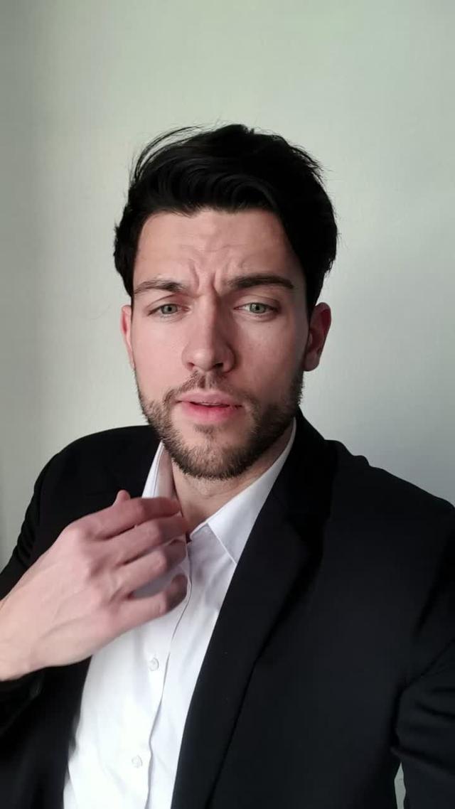 Ready to chat with attractive single men? Discover Dating.com #single #chat #handsome