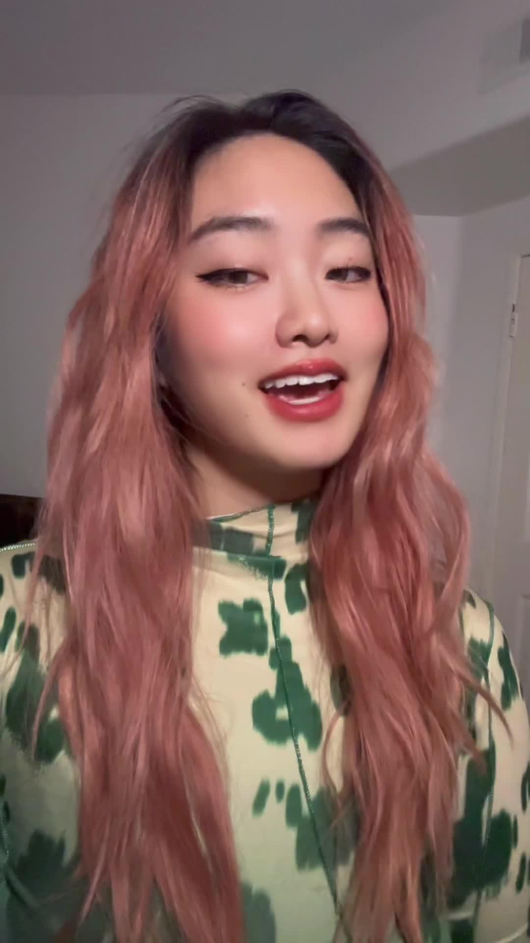 Video editor for viral content