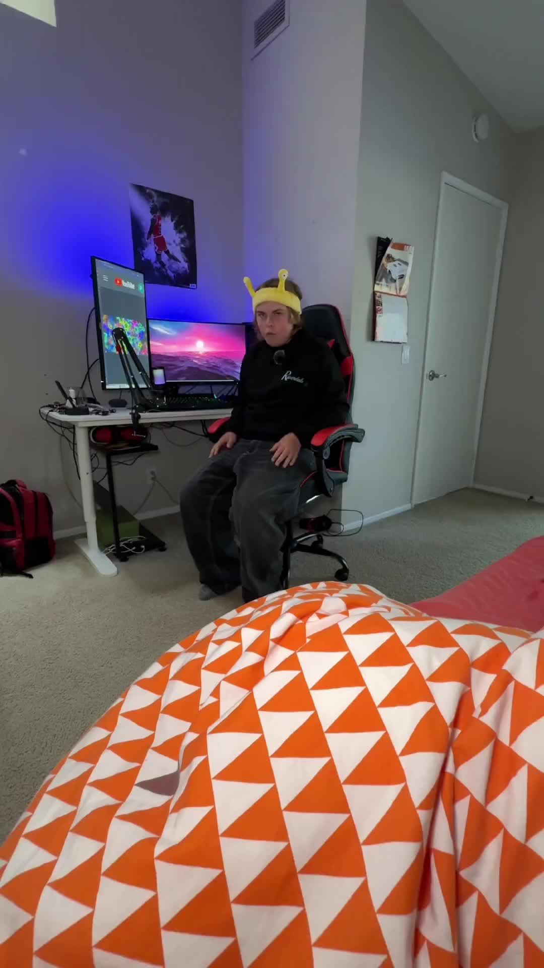 Easy Find your Phone. Just Clap & Whistle, you never lost your phone