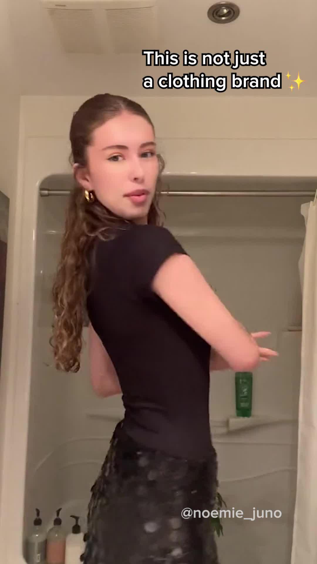 Fashion made affordable, Get 20% off your 1st app order!